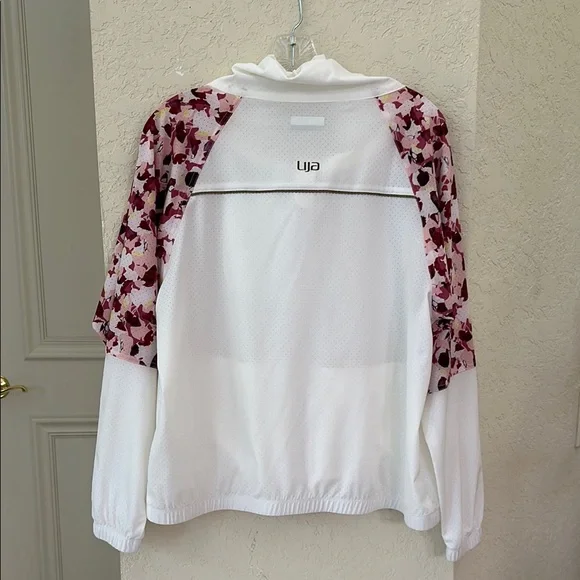 Lija White and Pink Bomber Jacket with High Collar - Picture 4 of 8